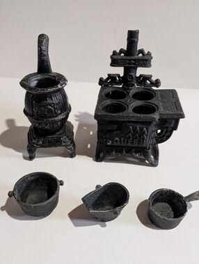 Vtg Queen Cast Metal Oven Stove Salesman Sample Potbelly Pots Coal Bucket